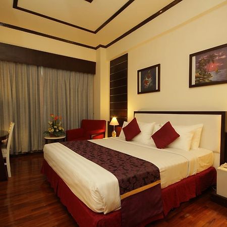 Hotel Maharadja Jakarta Exterior foto