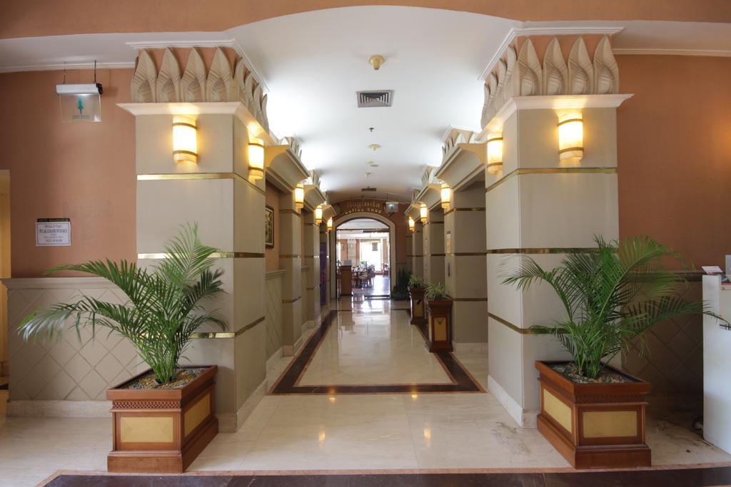 Hotel Maharadja Jakarta Exterior foto