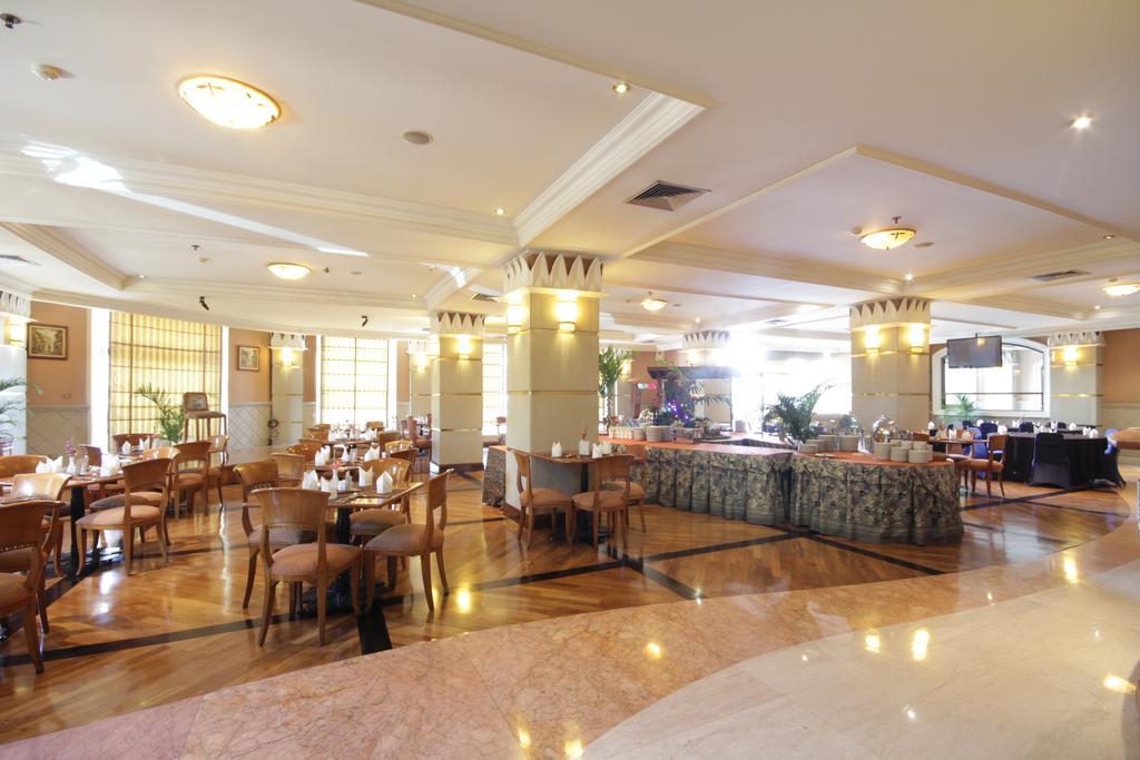 Hotel Maharadja Jakarta Exterior foto