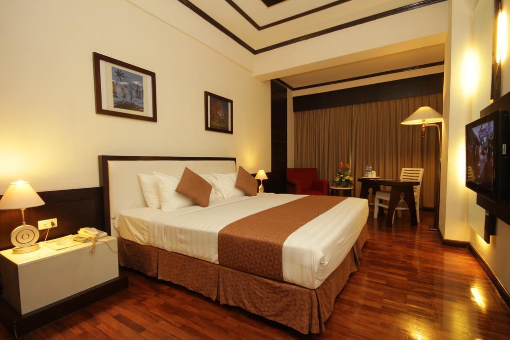 Hotel Maharadja Jakarta Exterior foto